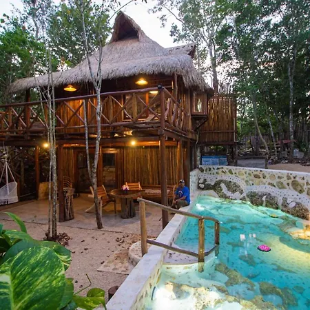 Selvaluna Cabana Eco-Chic